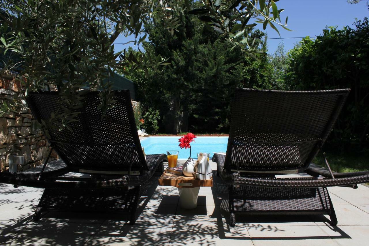 Holiday Home Liberta Krnica Bagian luar foto